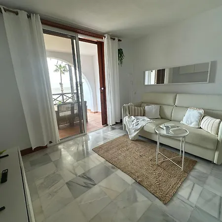 Apartman Marble Sun Luxury By Deihu Experiences